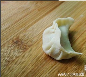 怎样包饺子才好看简单易学,怎么简单的包饺子才好看