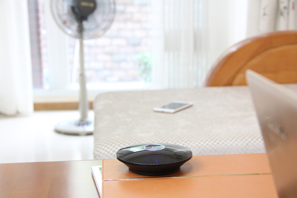 自从有了它把家里的遥控器都扔了,把家里的遥控器玩坏了