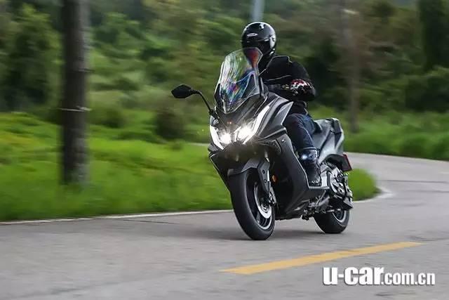 光阳500踏板摩托测试,11万买摩托车