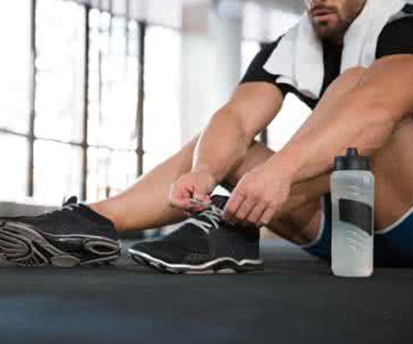 男生偷偷变帅的几个技巧,普通长相的男生如何变精致