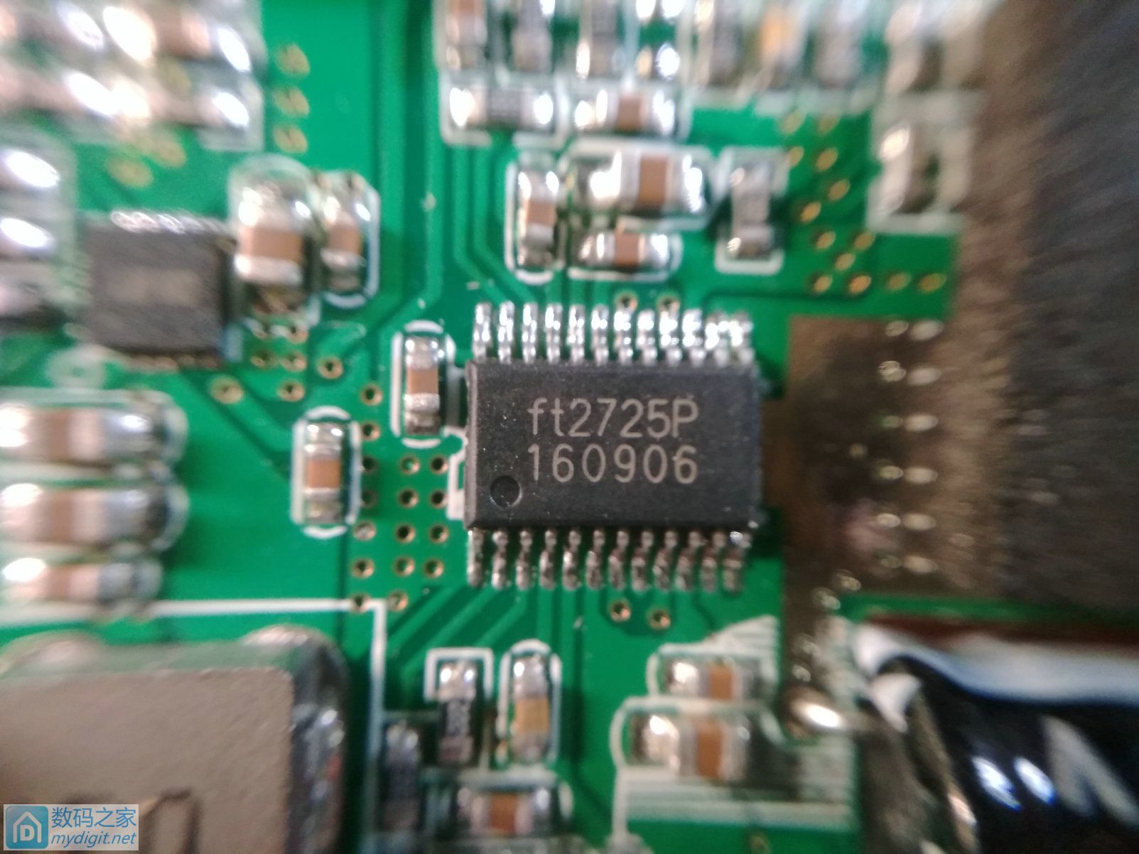 小霸王d50蓝牙音箱拆解视频,比小米更好的音响