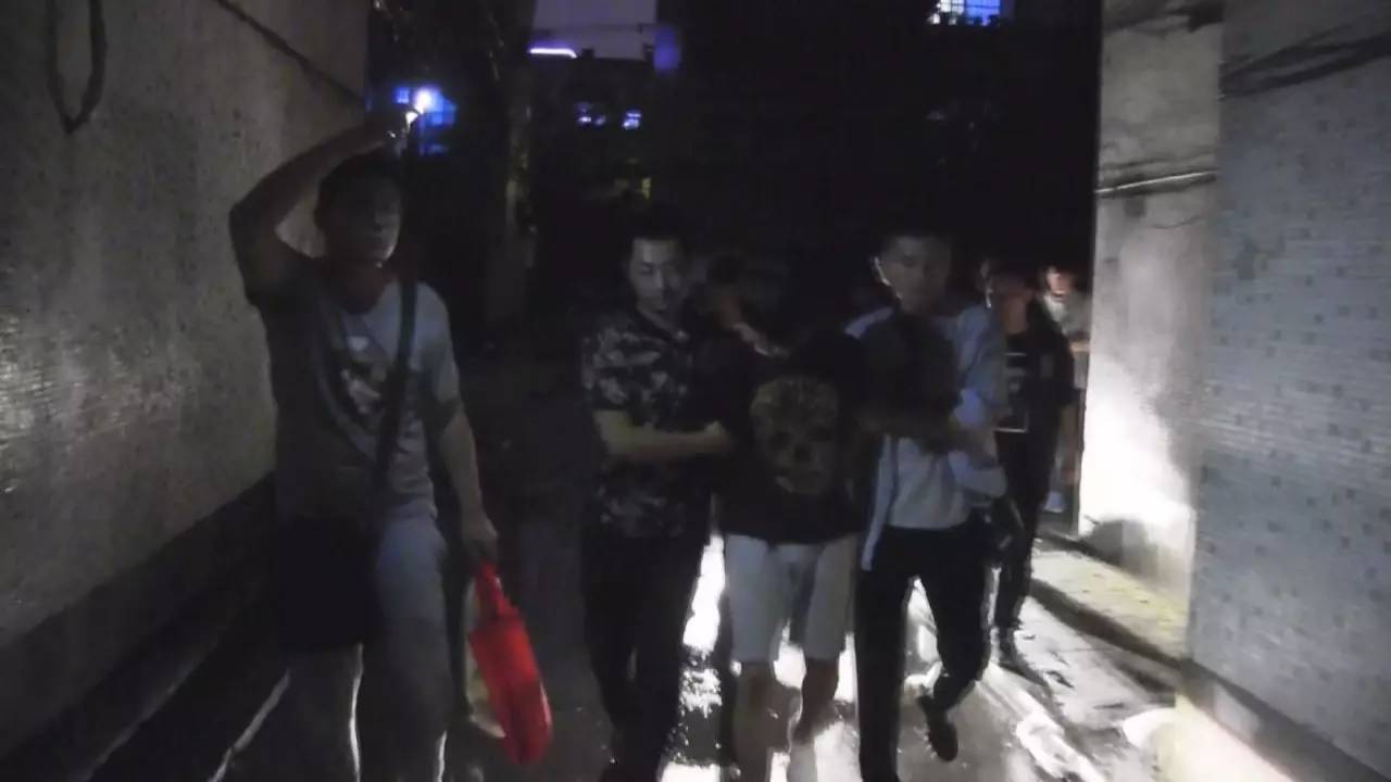 两人搭伙做生意谁负责收款,搭伙做买卖的后果