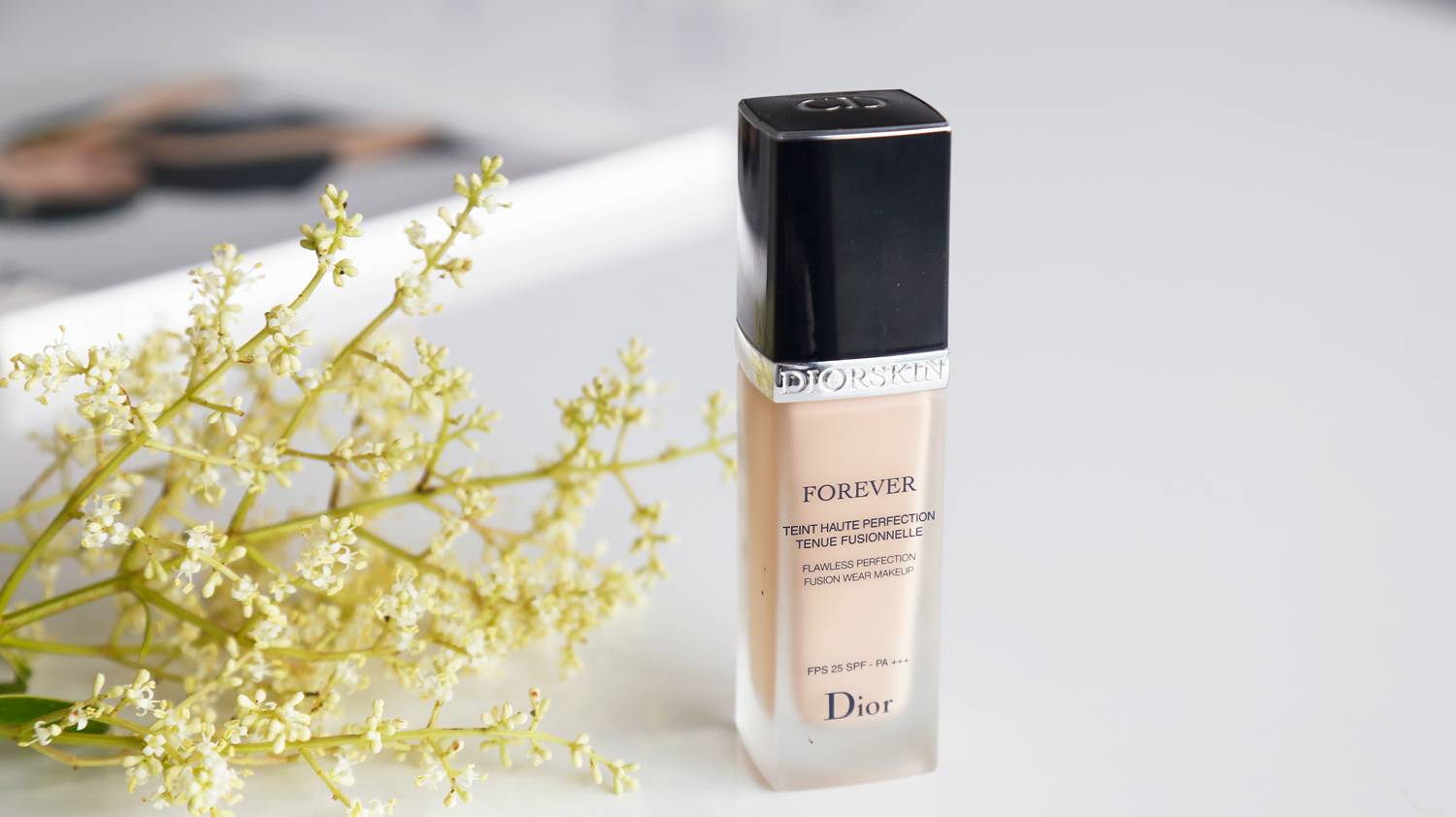 用过显得皮肤最亮白的粉底,大牌不暗沉的粉底测评