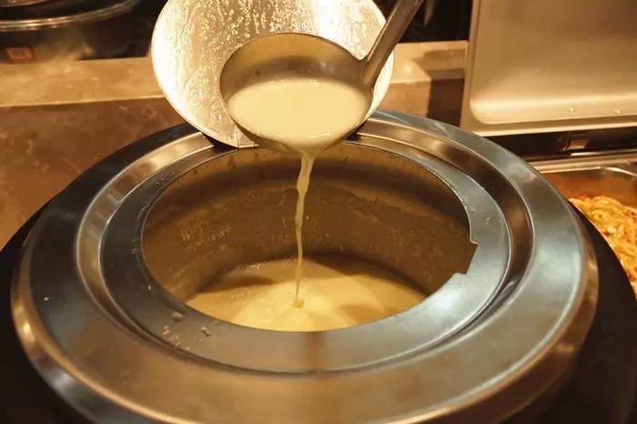 阿尔卑斯比萨牛排自助餐厅神木店,神木比萨