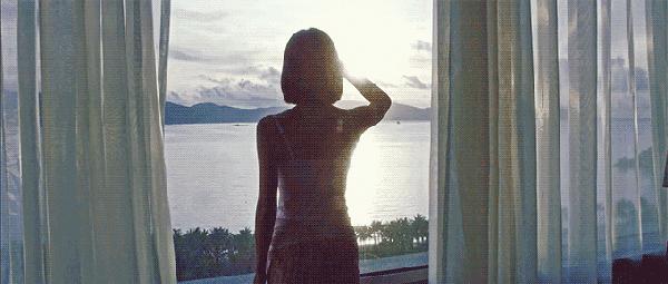 爱笑的女生运气不会差但会长皱纹,爱笑的女孩子的法令纹很明显