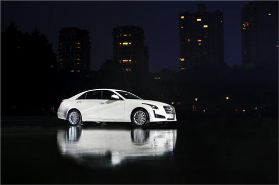 十大经典汽车户外广告,各个品牌车的经典广告