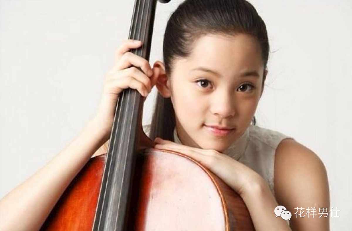 高颜值运动风女孩,运动妹子