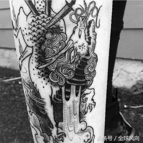 麒麟上云纹身图片大全,麒麟的纹身图案大全
