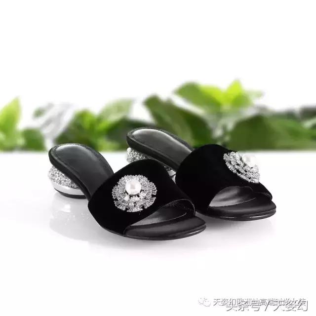 玖姿女装春秋装 (天姿幻姿女装新款)