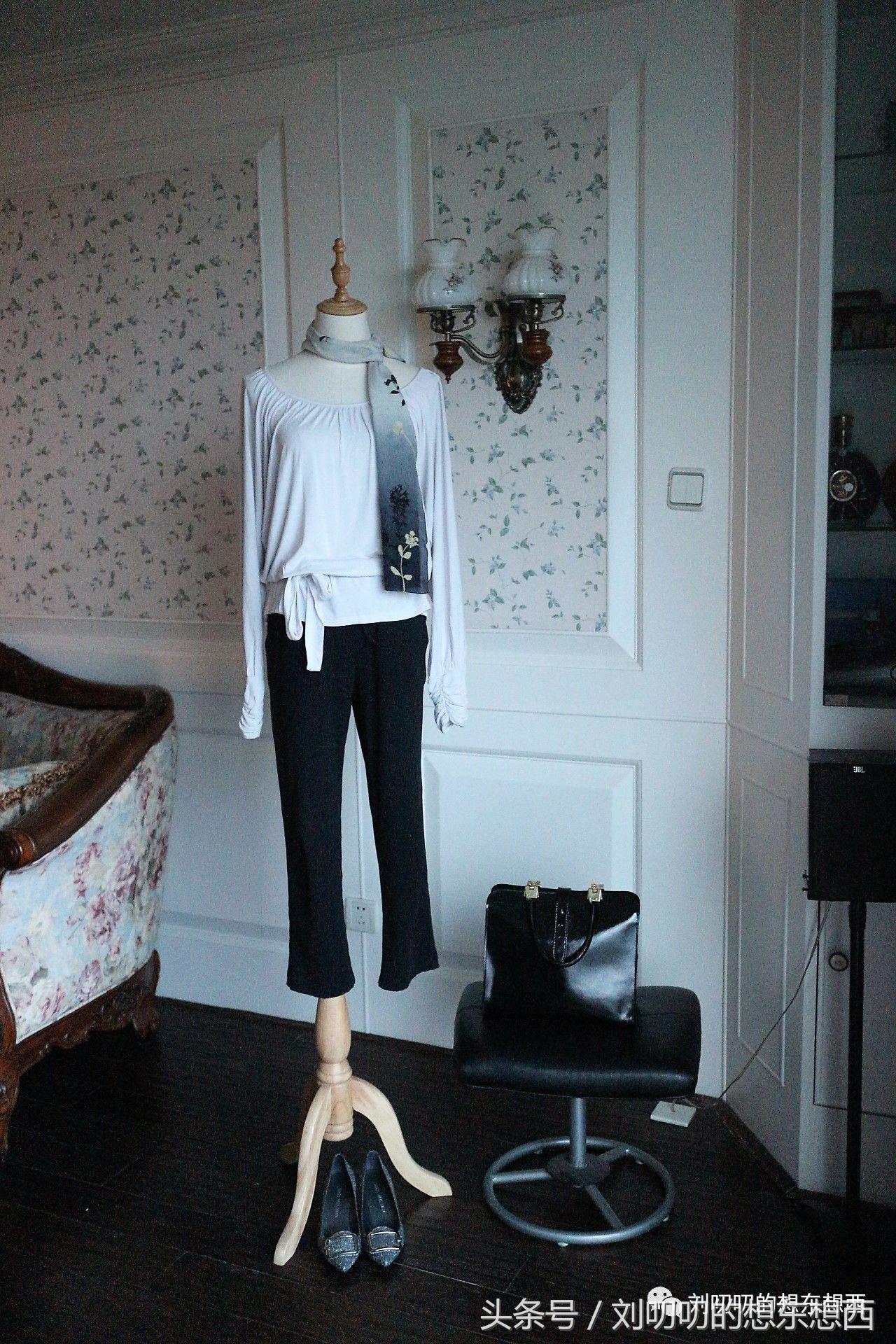 纯色棉t恤,一日一look女装搭配