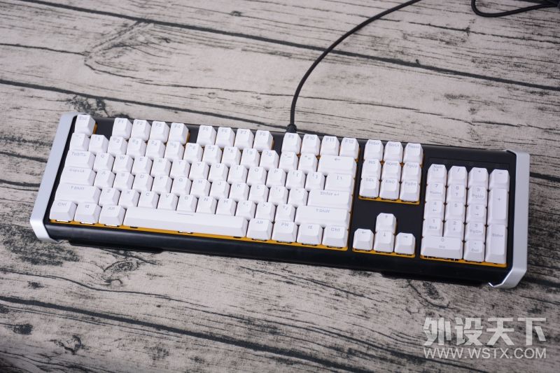 玩转天下3,微星宙斯盾3电脑