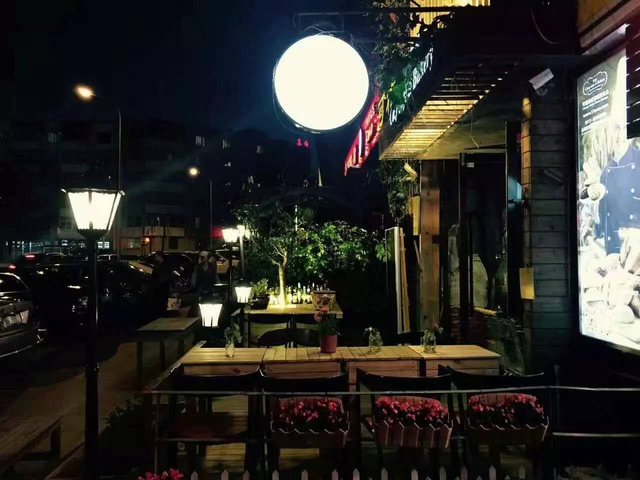 8年老店倒闭了吗,8年老店生意依然火爆