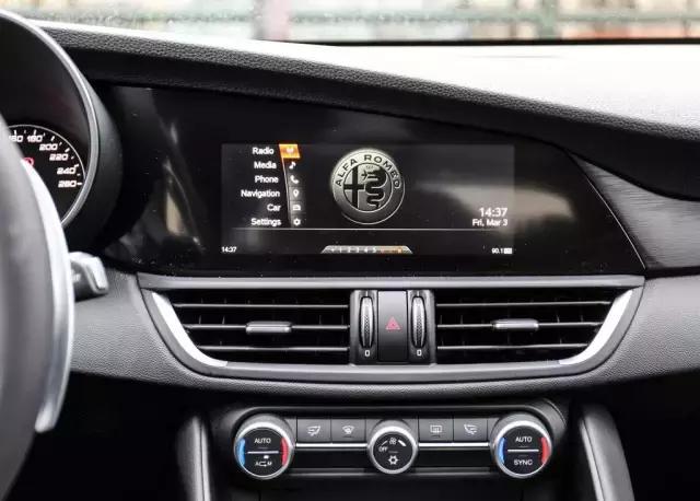 试驾2023款阿尔法罗密欧giulia,阿尔法罗密欧stelvio原创试驾