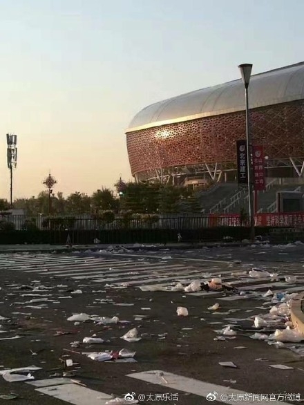 歌神张学友出场的场面,歌神张学友现身节目现场