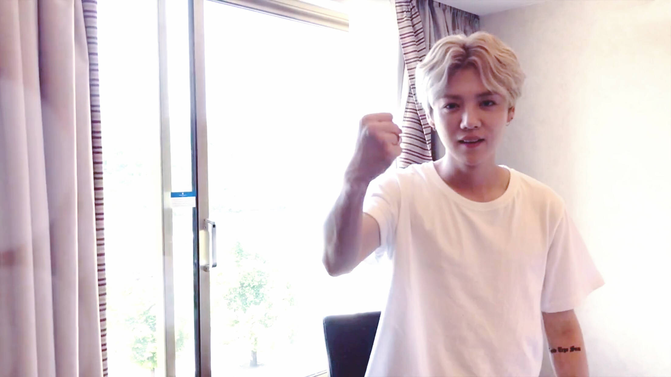 鹿晗看关晓彤男友视角的照片,男友视角图片鹿晗