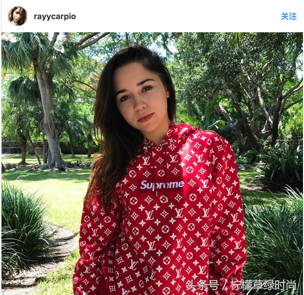 lv鑱斿悕supreme楣挎櫁,lvxsupreme璧扮