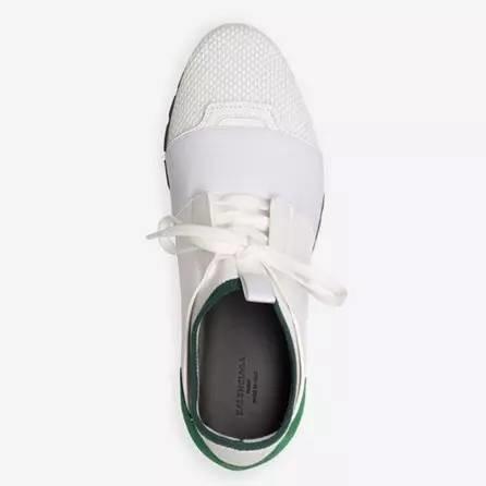 杨幂一口气买了十双的鞋,杨幂穿的薄荷绿运动鞋