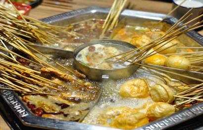 爱吃麻辣烫的女生,胆囊结石取出80多颗