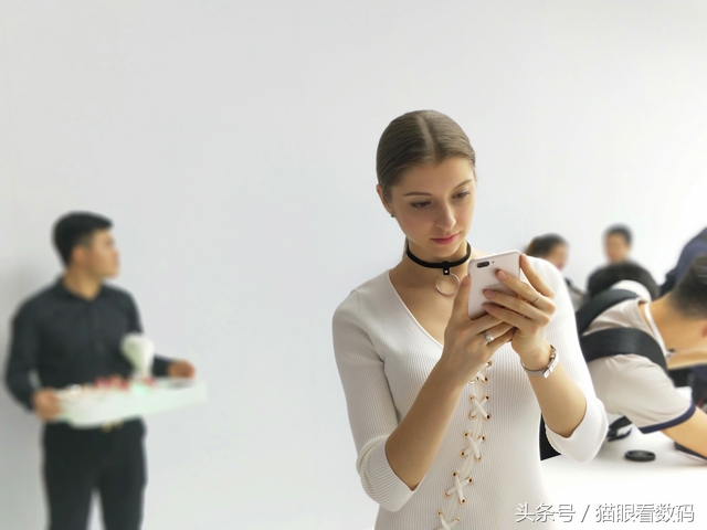 oppor11手机测评是否值得入手,oppor11s测评玩王者荣耀