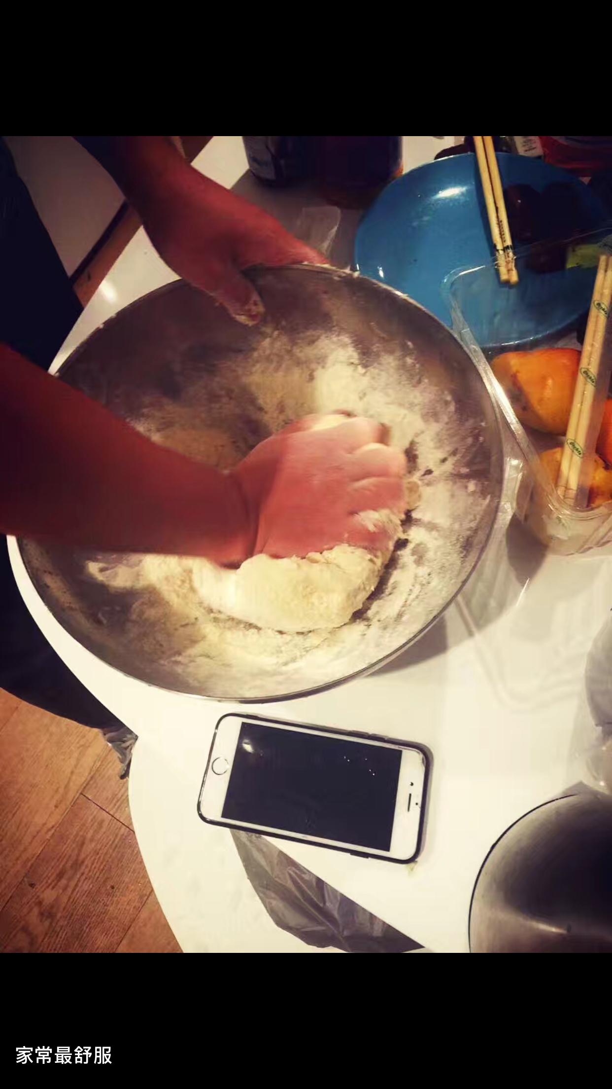 做吃货男友是什么体验,有一个吃货男闺蜜是什么样的体验