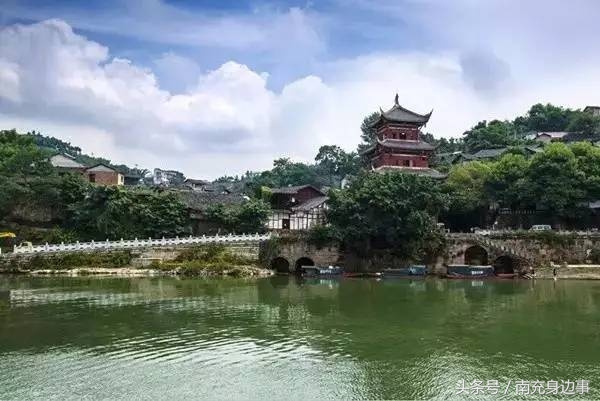 南充露营玩水推荐地方免费,南充市露营最佳地点七坪寨