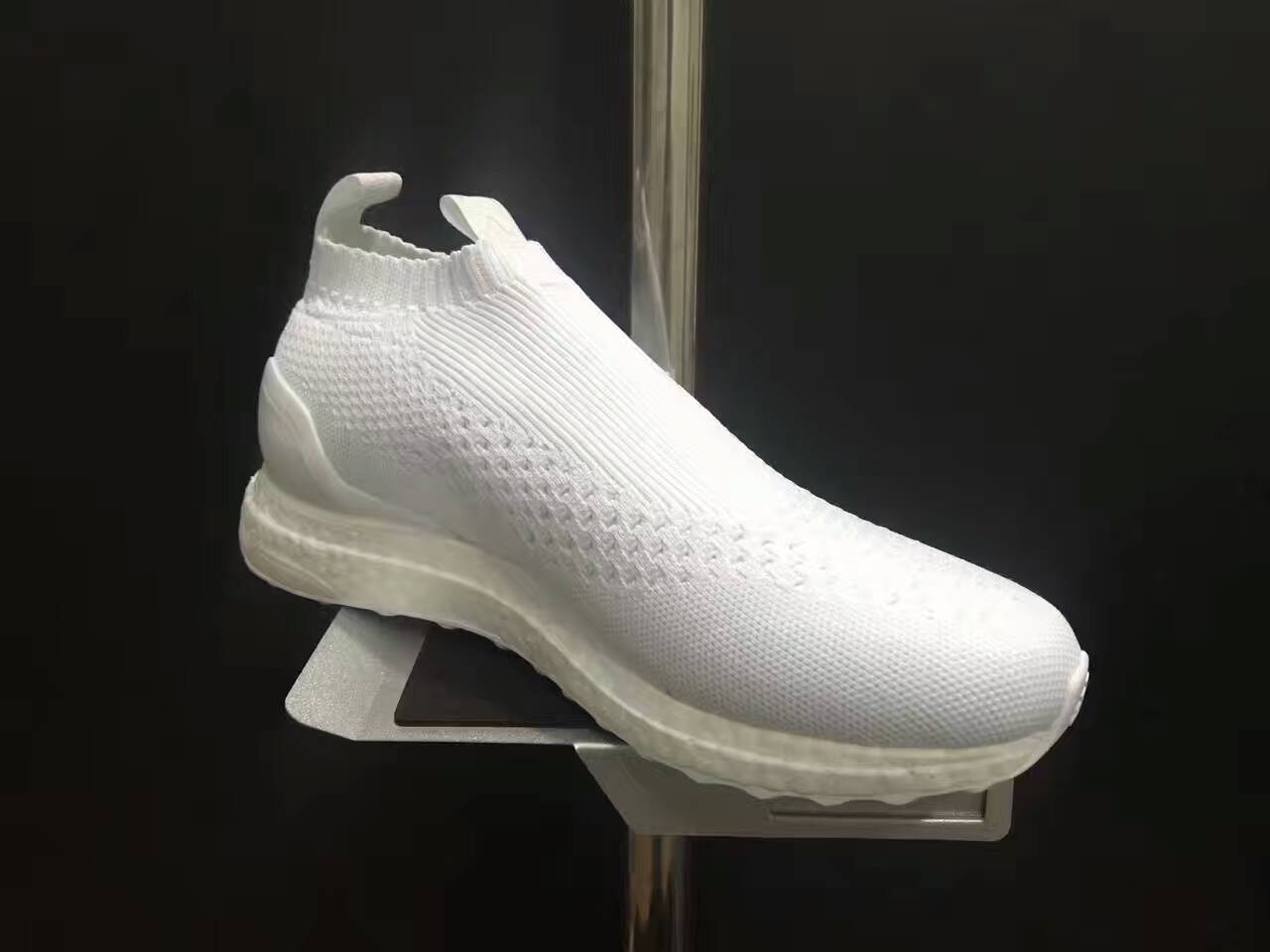 adidasace16,adidasultraboost贝克汉姆