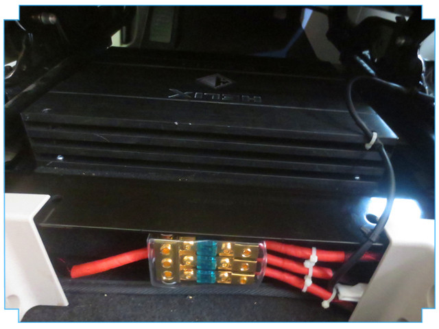 上汽大通g10改音响,大通g10更换喇叭音响
