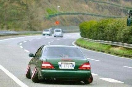 少年,这样你都能站起来啊