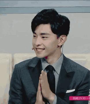 娱乐圈人气最高的4位单眼皮男神,娱乐圈十大单眼皮帅哥