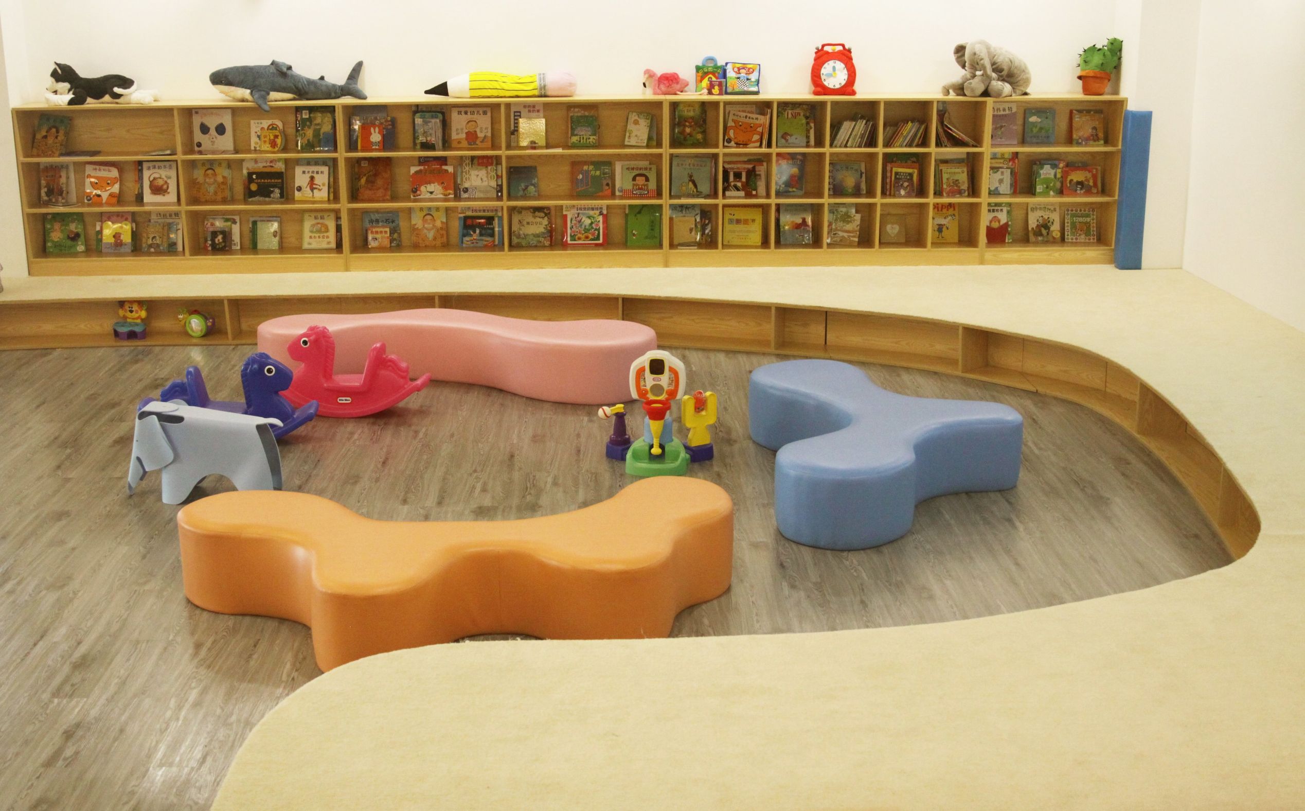 广州天河区的室内儿童游泳池,广州市天河区室内恒温游泳池