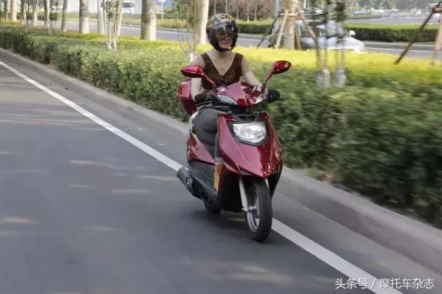 力帆花语125质量如何,没有花里胡哨的功能的轿车