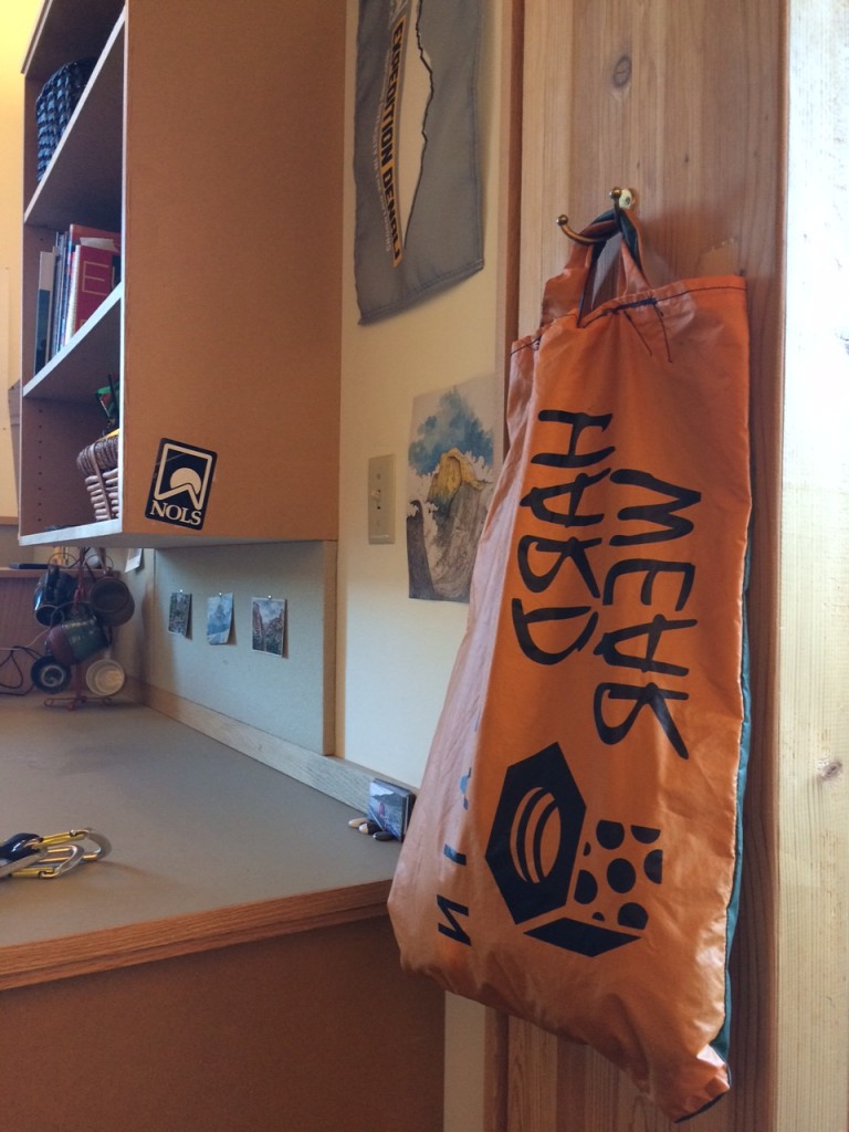 户外旅行用的帐篷，也能回收再利用？来看外国人的大脑洞！