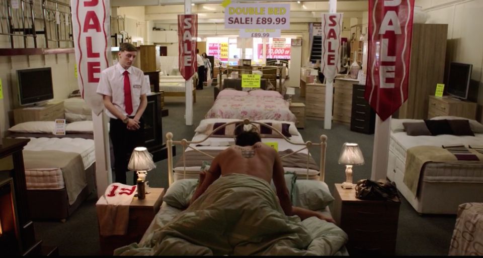 爆笑恶搞，男主坐到了火箭上拯救了全人类，唯一没幸免的居然是总统