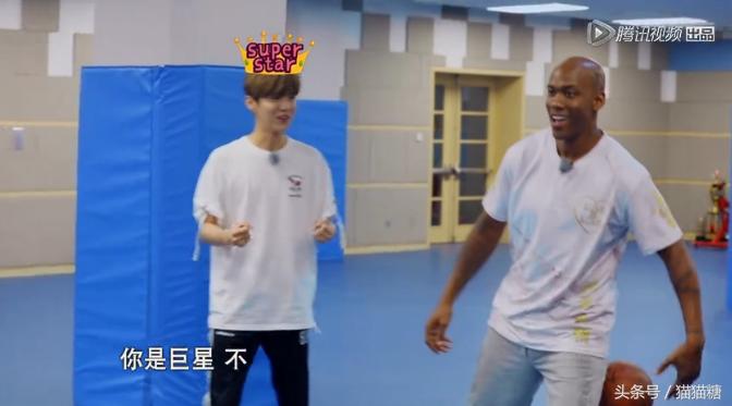 约吧大明星鹿晗致爱,约吧大明星鹿晗与粉丝