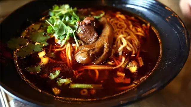 成都最辣夜市挑战,成都最辣的辣椒