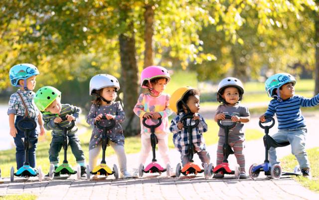 骑行安全从我做起,交通安全从娃娃抓起