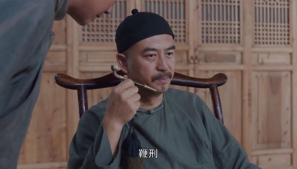 莫言创作《丰乳肥臀》时,初读《白鹿原》,莫言表示:被怔住了