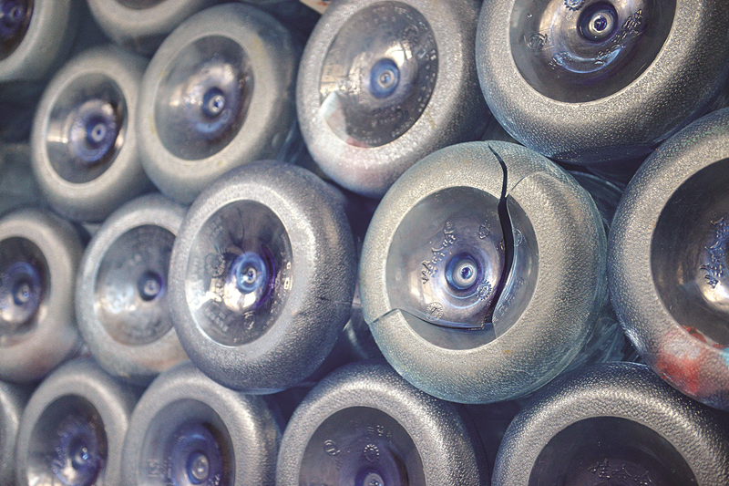 一只水桶故事全集,小作坊大桶纯净水生产过程