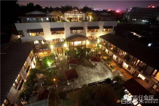 Bistro红墙小馆:繁星点点小酌处深幽院落瓦块鱼