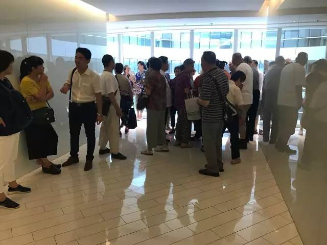 投资人聚集,投资者聚集