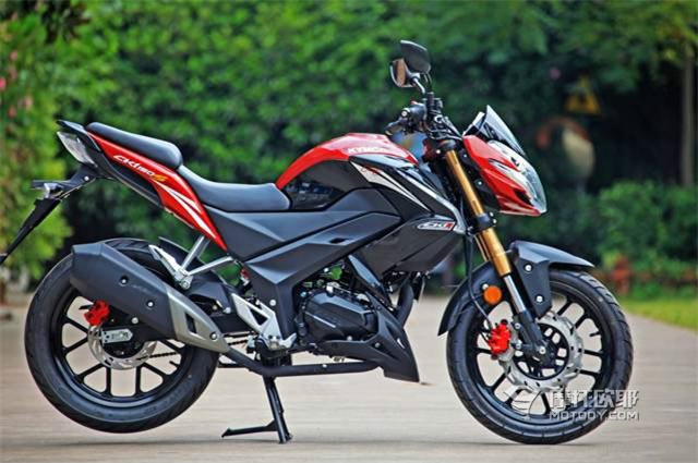 推荐几款国内便宜的摩托车,国内1至2万最值得买踏板摩托车