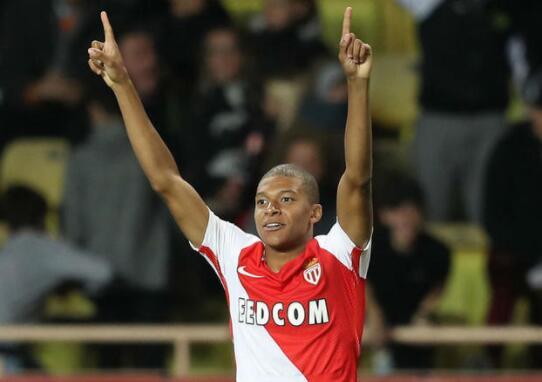 一切向钱看继续努力,从资本等要素看中国足球