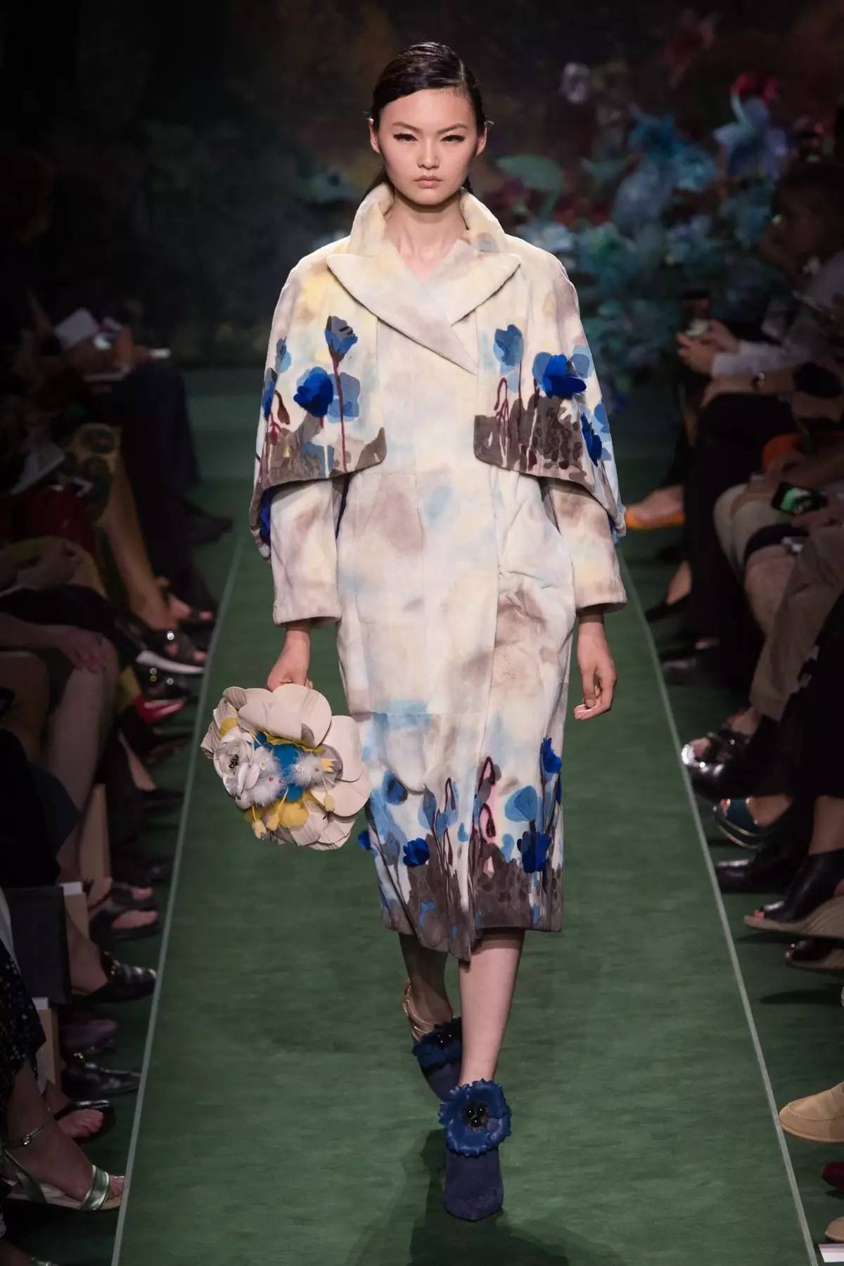 fendi皮草高定2014,fendi皮草高定2019