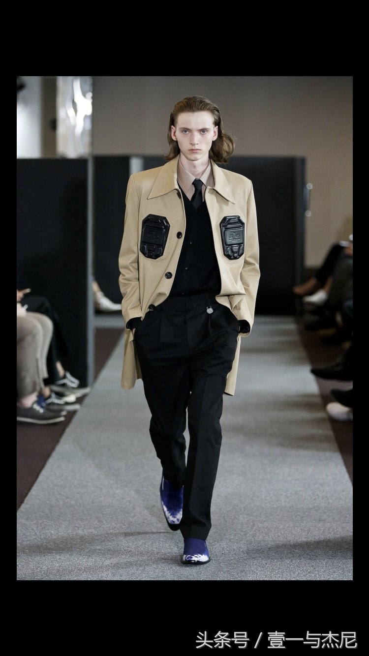 2018男装时尚趋势｜外卖，地勤，地铁司机，将引领国际时尚