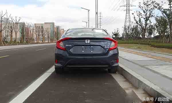 十一代思域暗金蓝提车记,本田honda2023款七座落地价