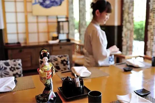 三亚亚龙湾有专属海滩酒店,中国最美丽的亚龙湾