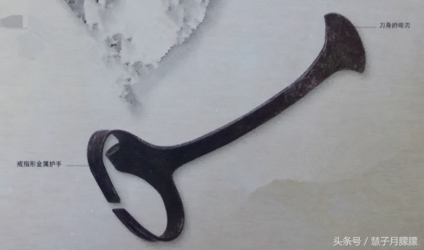 世界兵器五大幽灵杀：轻松割喉、一挠就死，中国一种神仙难救