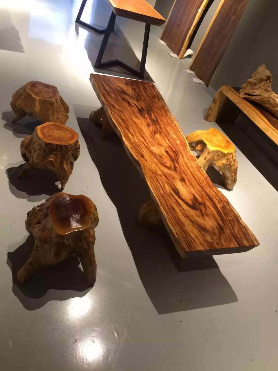 家具主材之乌金木你了解吗,实木和乌金木哪个耐用