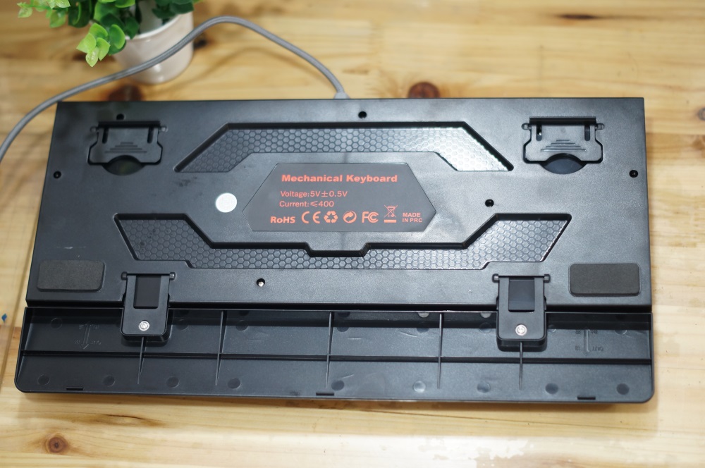 不到百元的机械键盘无线,不到百元的好看机械键盘推荐