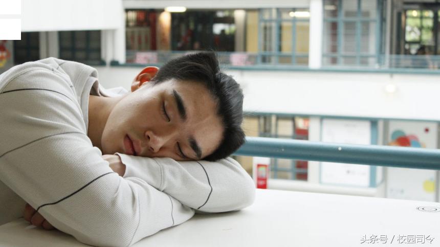 香港胶囊房多少钱一个月,香港睡眠舱酒店